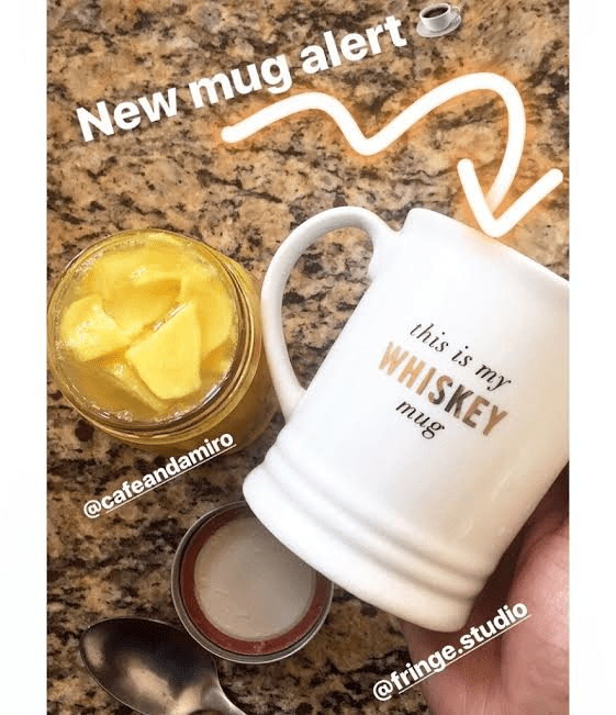 new mug and lemon tea